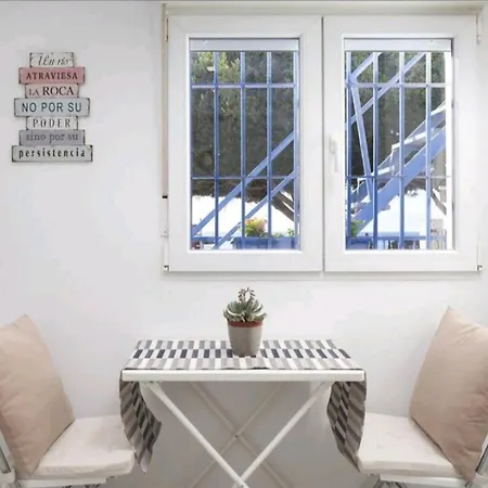 Appartement Water Front Beach Apt A
